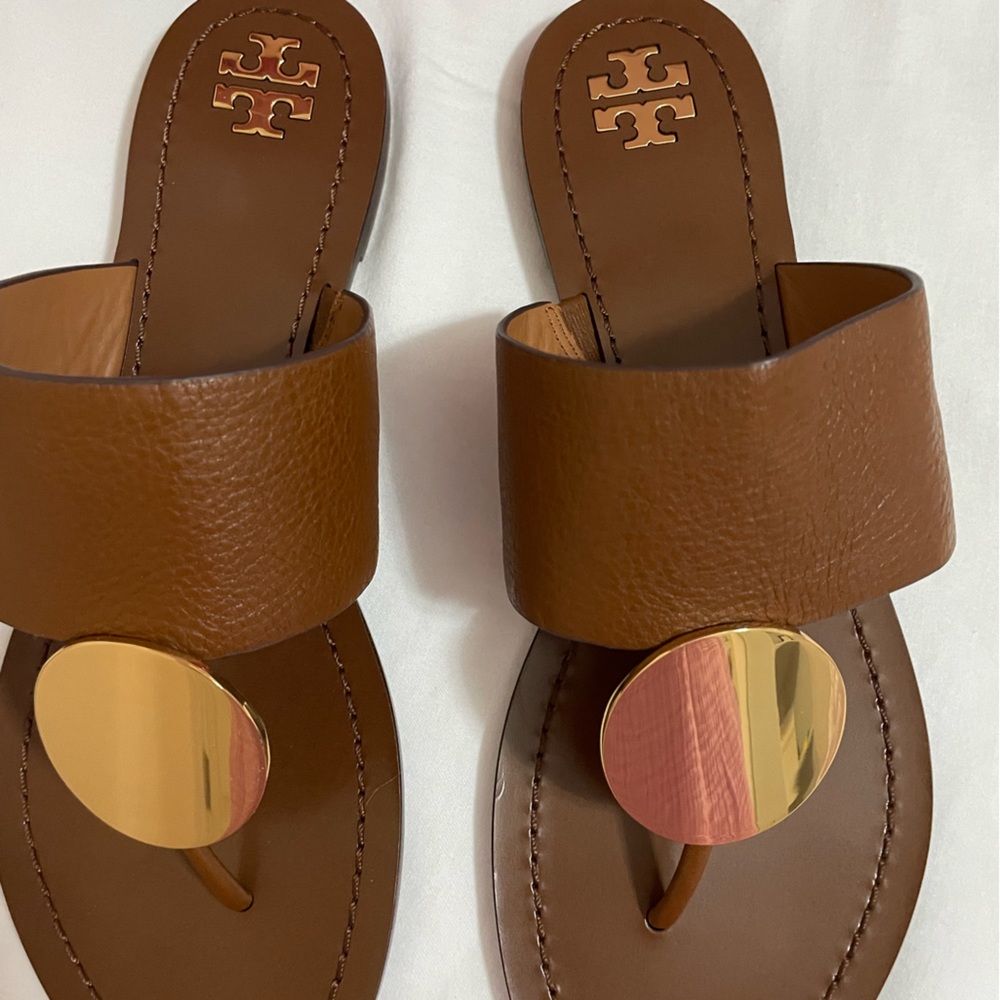 Tory Burch Disc Sandal NWT and Box